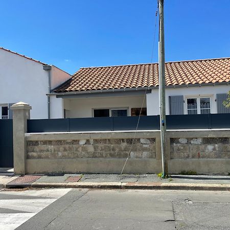 Maison Chaleureuse Avec Terrasse Privative Proche De La Gare Et Du Centre-Ville Рошвор Екстериор снимка